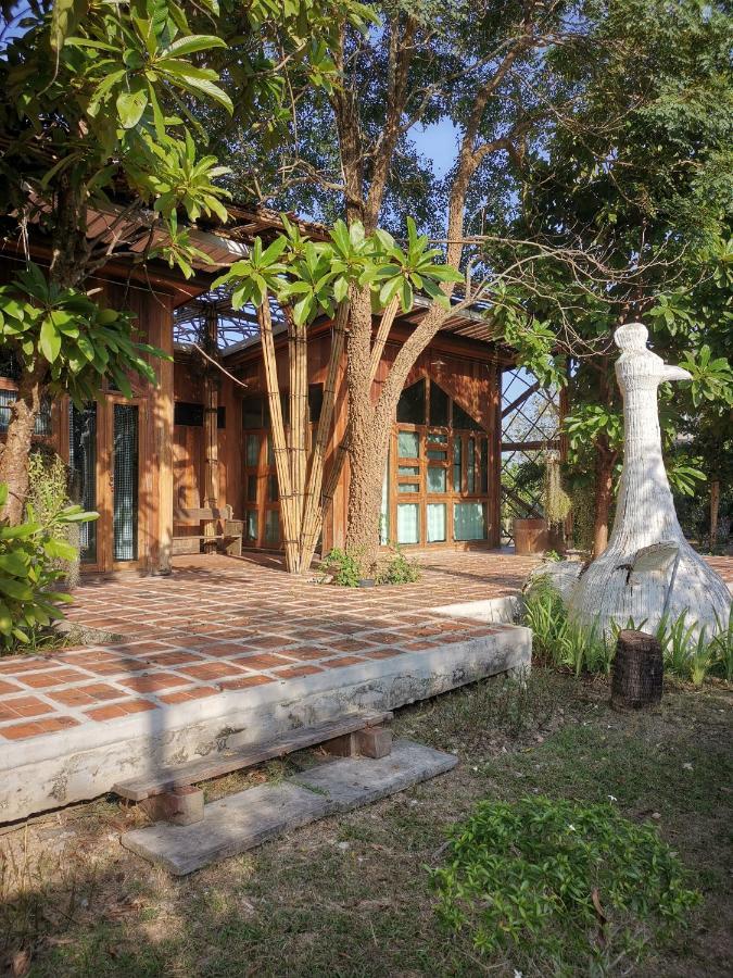 Baangaimuan Lamphun Exterior foto